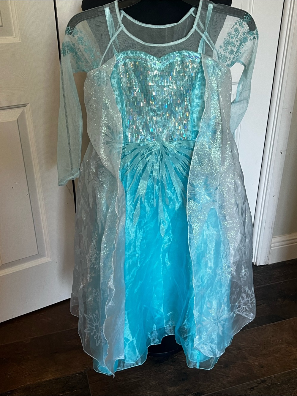 Authentic Disney Store Elsa Frozen Deluxe Costume Gown Sz 7/8 Rare